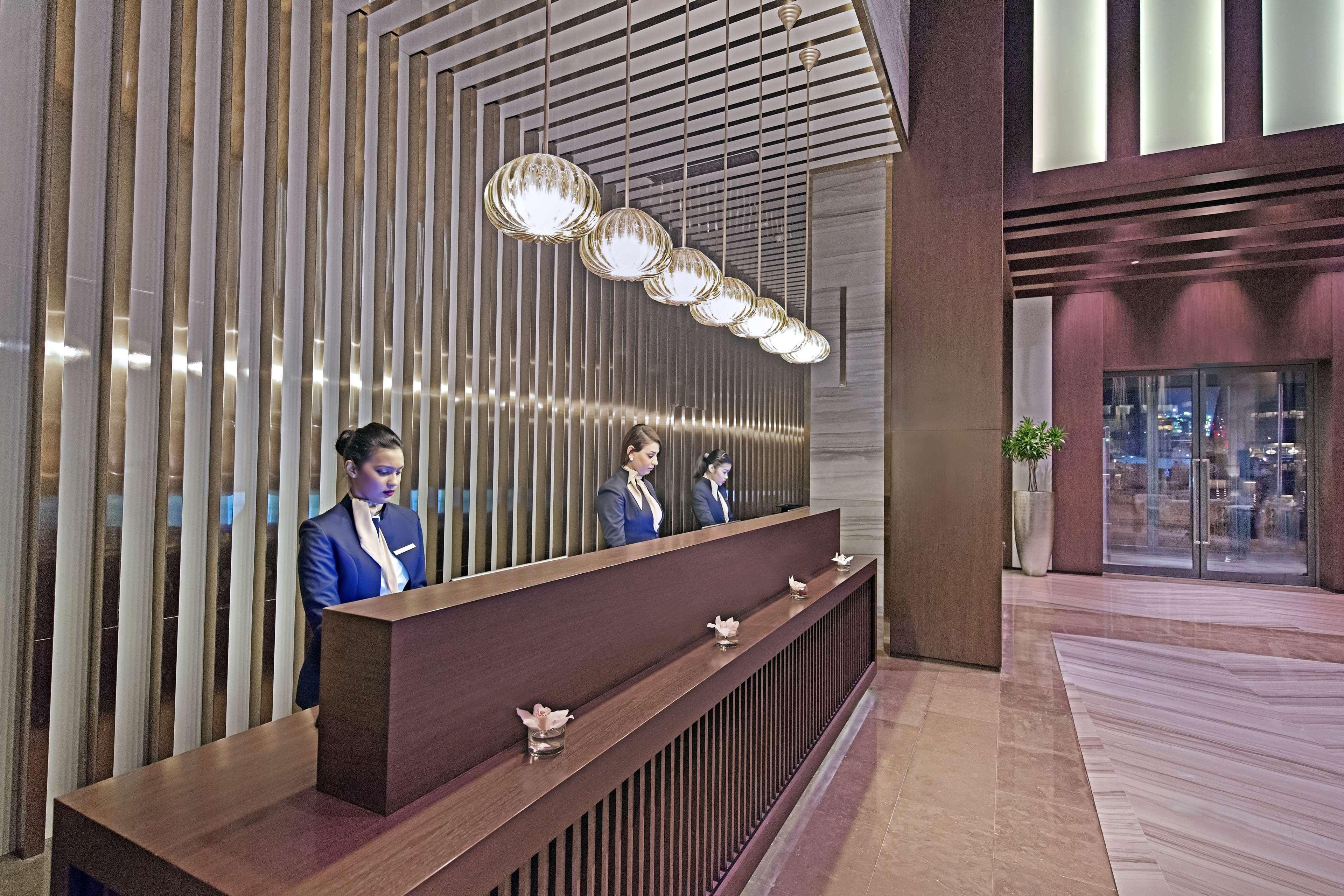 דוחה The Curve Hotel מראה חיצוני תמונה